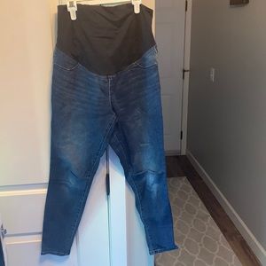 Maternity jeggings